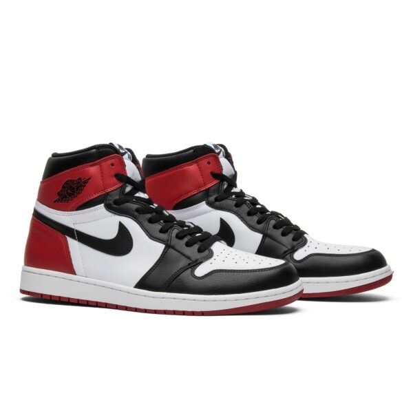 Air Jordan 1 Retro High OG Black Toe 2016 555088-125 - Image 8