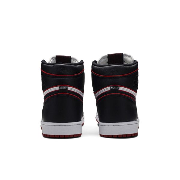 Air Jordan 1 Retro High OG Bloodline 555088-062 - Image 6