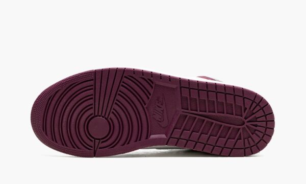 Air Jordan 1 Retro High OG “Bordeaux” - Image 6