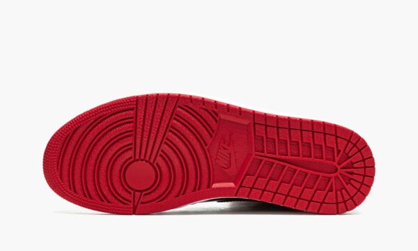 Air Jordan 1 Retro High OG Bred Patent - Image 6