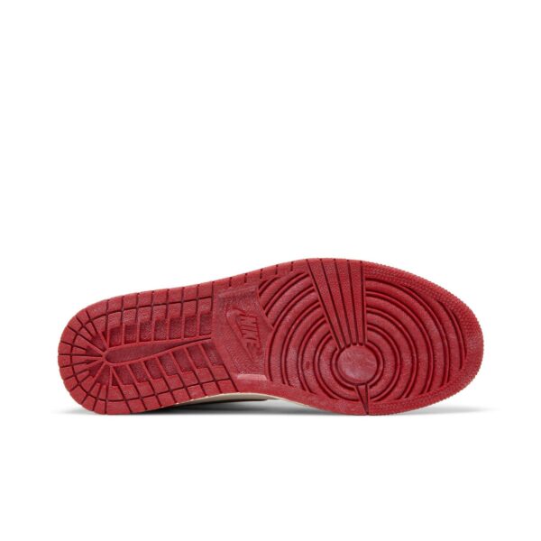 Air Jordan 1 Retro High OG Chicago Lost & Found DZ5485-612 - Image 4