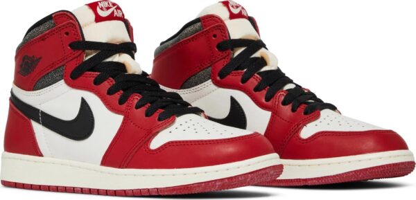 Air Jordan 1 Retro High OG Chicago - Image 5
