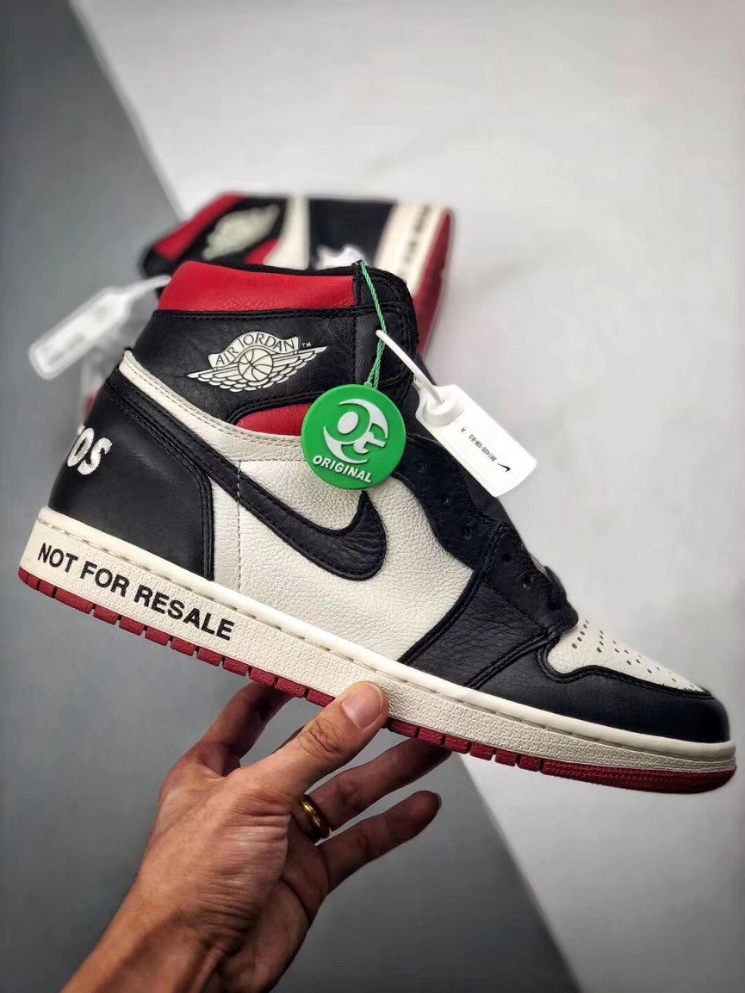 Air Jordan 1 Retro High OG Not For Resale Sail/Black-Varsity Red 861428-106