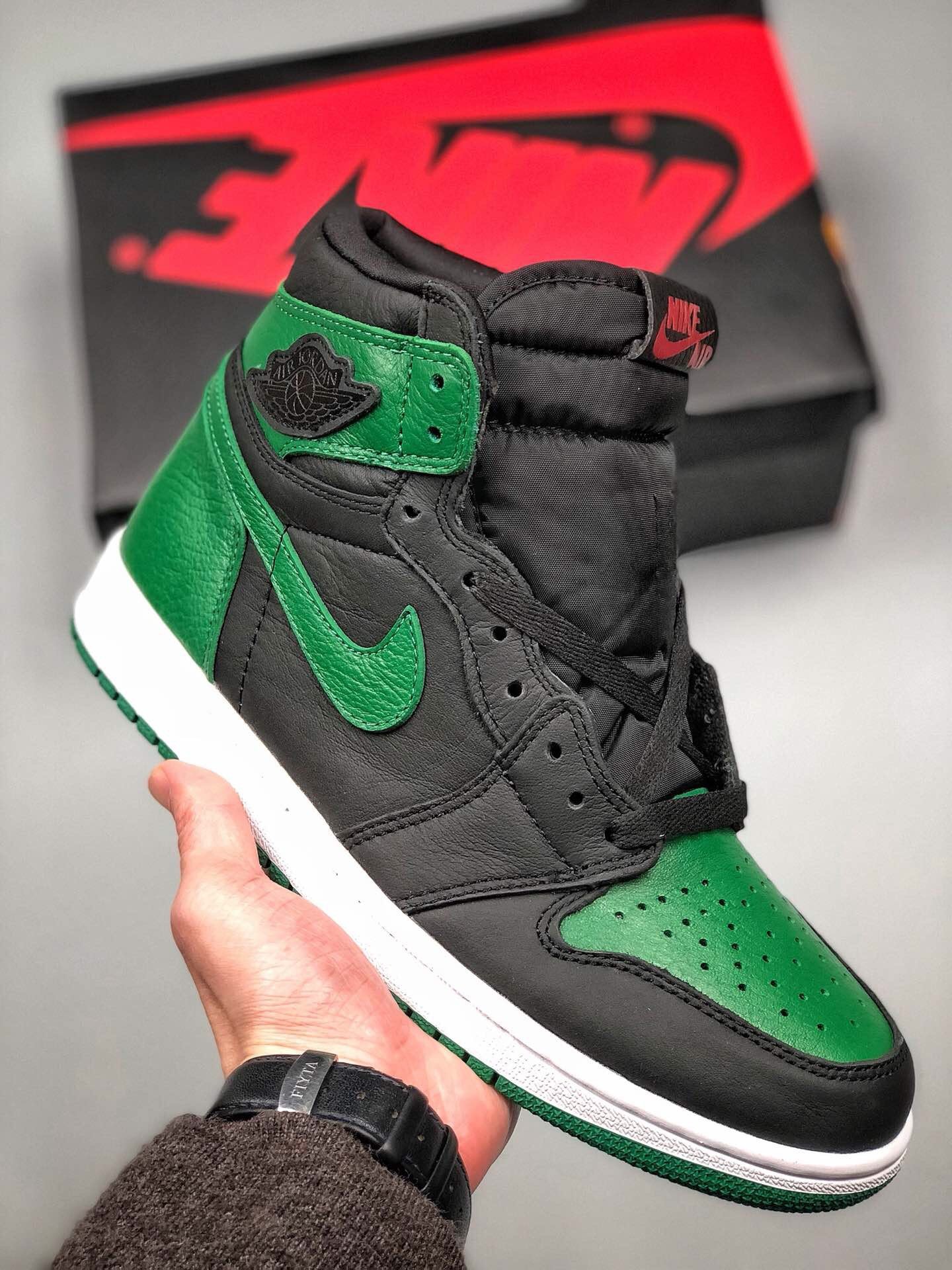 Air Jordan 1 Retro High OG Pine Green 555088-030