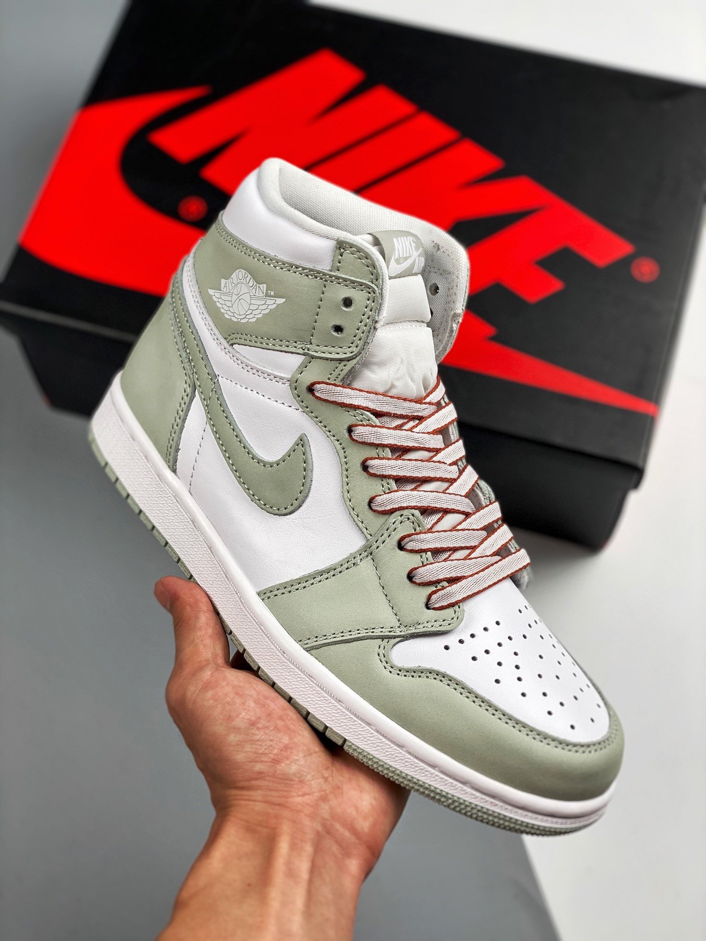 Air Jordan 1 Retro High OG Seafoam/Healing Orange-White CD0461-002
