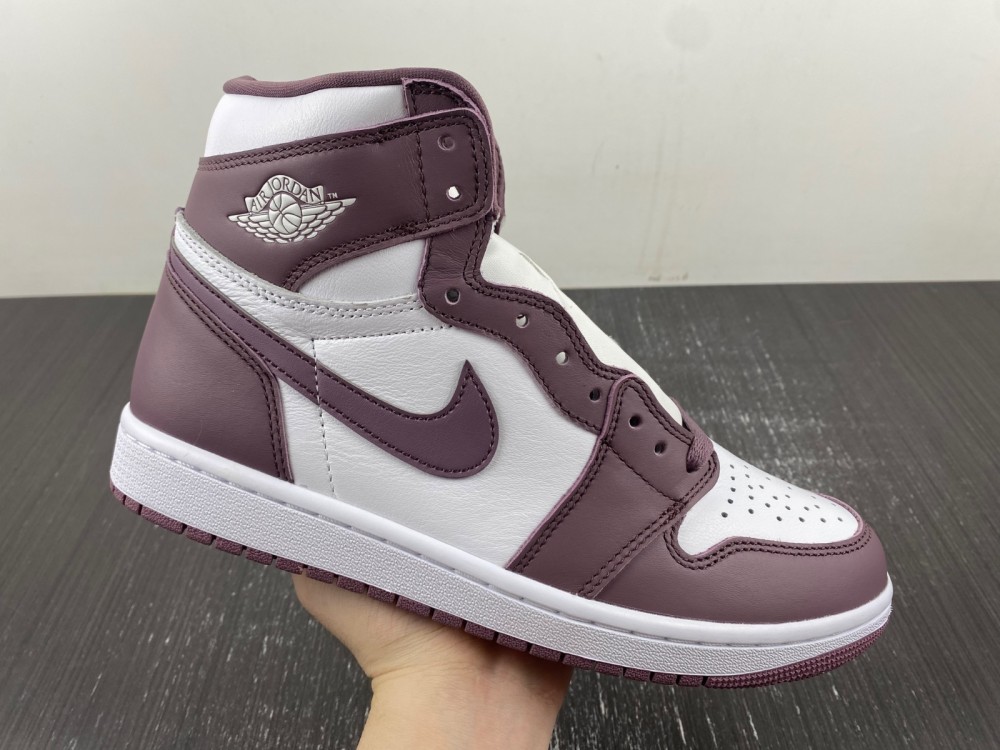 Air Jordan 1 Retro High OG Sky J Mauve DZ5485-105