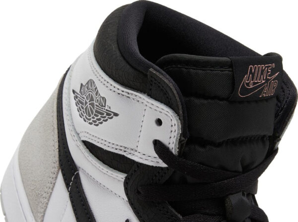 Air Jordan 1 Retro High OG Stage Haze - Image 7