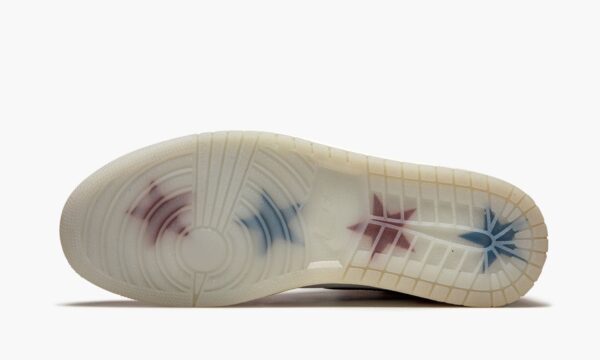 Air Jordan 1 Retro High OG “Trophy Room – With Blue Laces” - Image 6