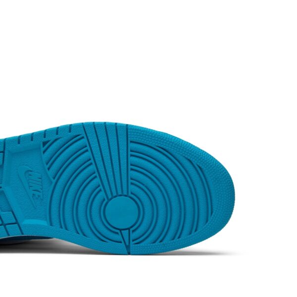 Air Jordan 1 Retro High OG UNC 555088-117 - Image 5