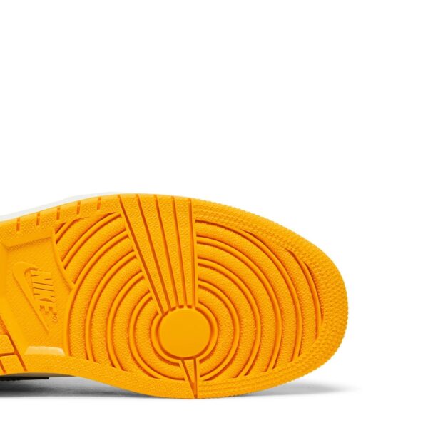 Air Jordan 1 Retro High OG Yellow Toe 555088-711 - Image 5