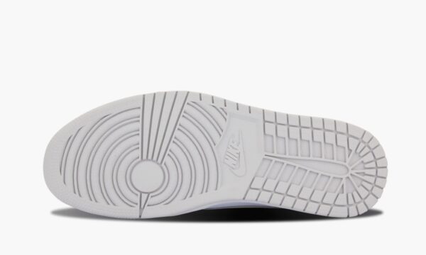 Air Jordan 1 Retro Low OG “White / Neutral Grey – 2015 Release” - Image 10