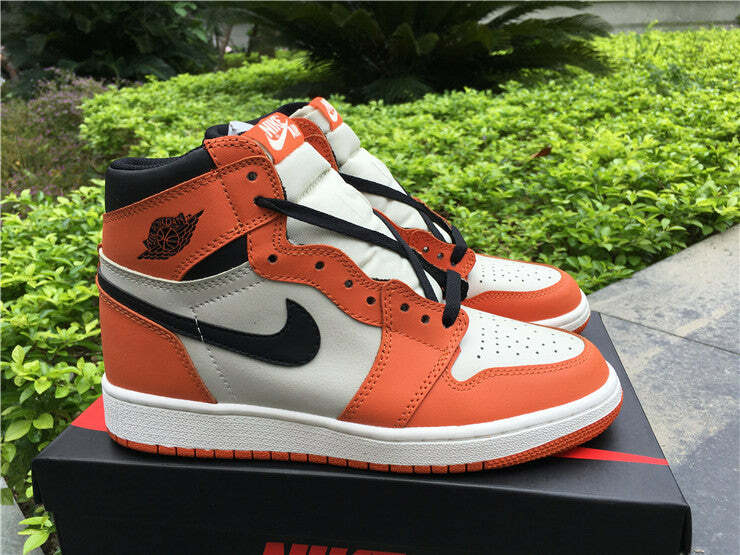 Air Jordan 1 Retro Reverse Shattered Backboard
