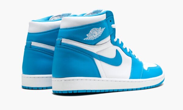 Air Jordan 1 Retro UNC - Image 4