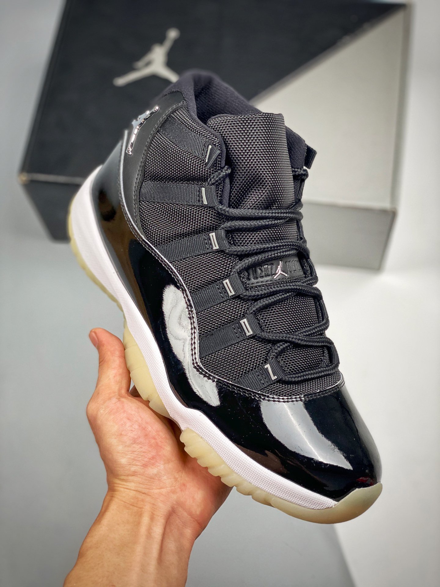 Air Jordan 11 Jubilee 25th Anniversary Black/Clear-White-Metallic Silver