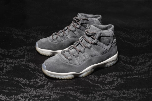 Air Jordan 11 Retro Premium Grey Suede - Image 3