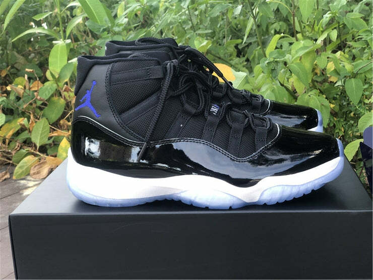 Air Jordan 11 Retro Space Jam (2016)