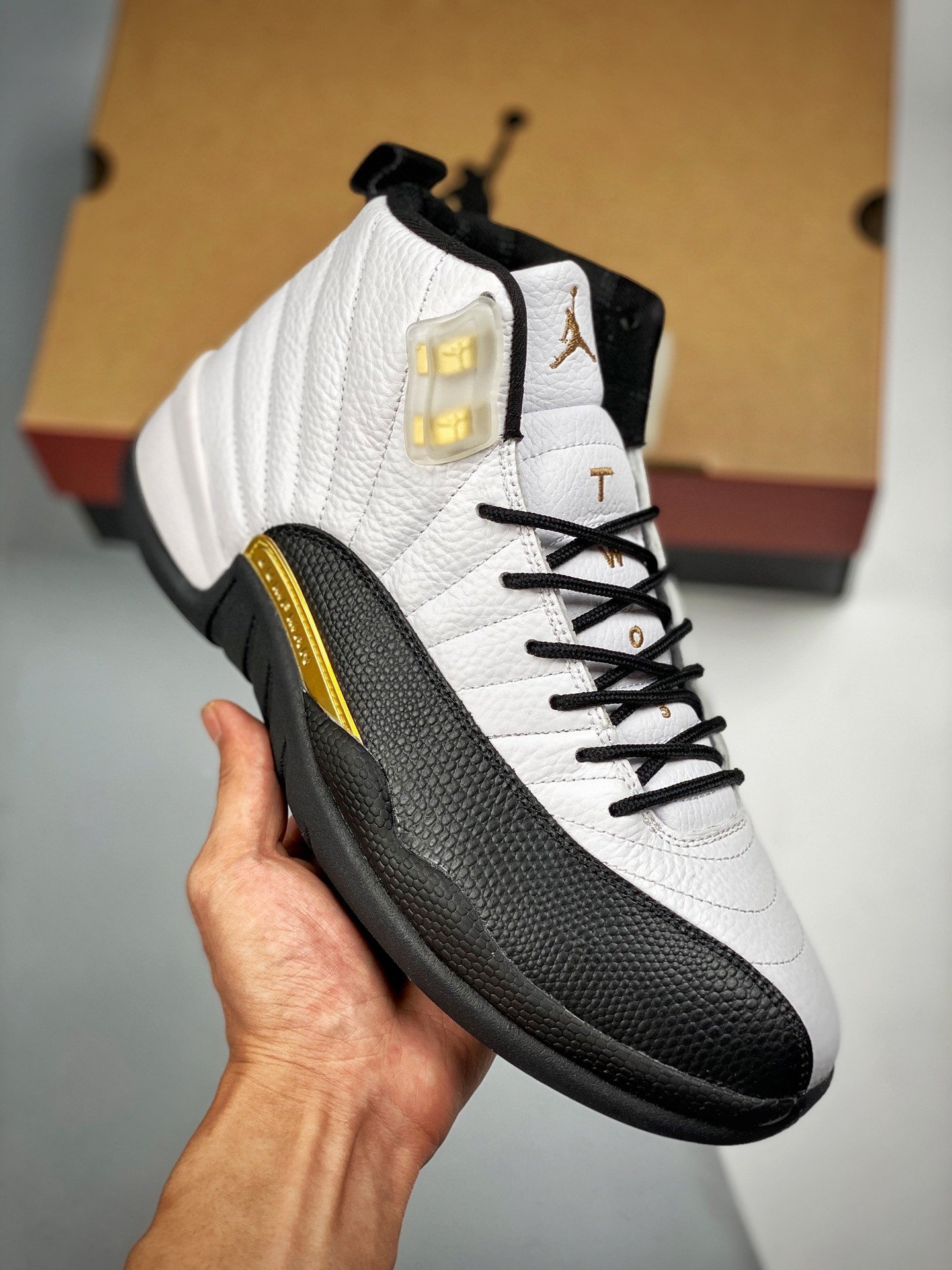 Air Jordan 12 'Royalty' White/Black-Metallic Gold CT8013-170