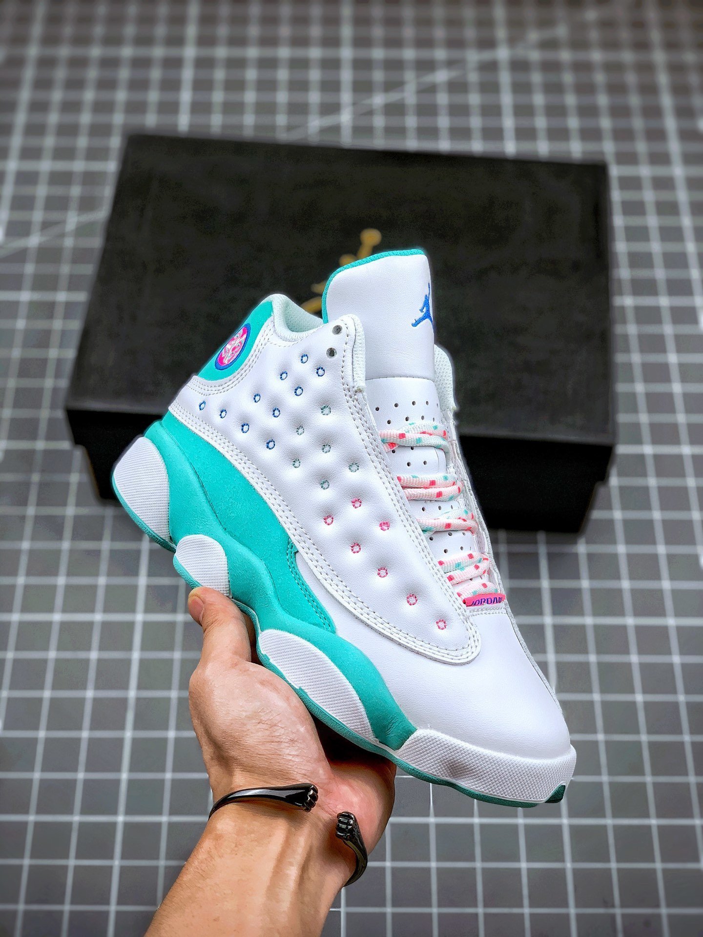 Air Jordan 13 GS Aurora Green 439358-100