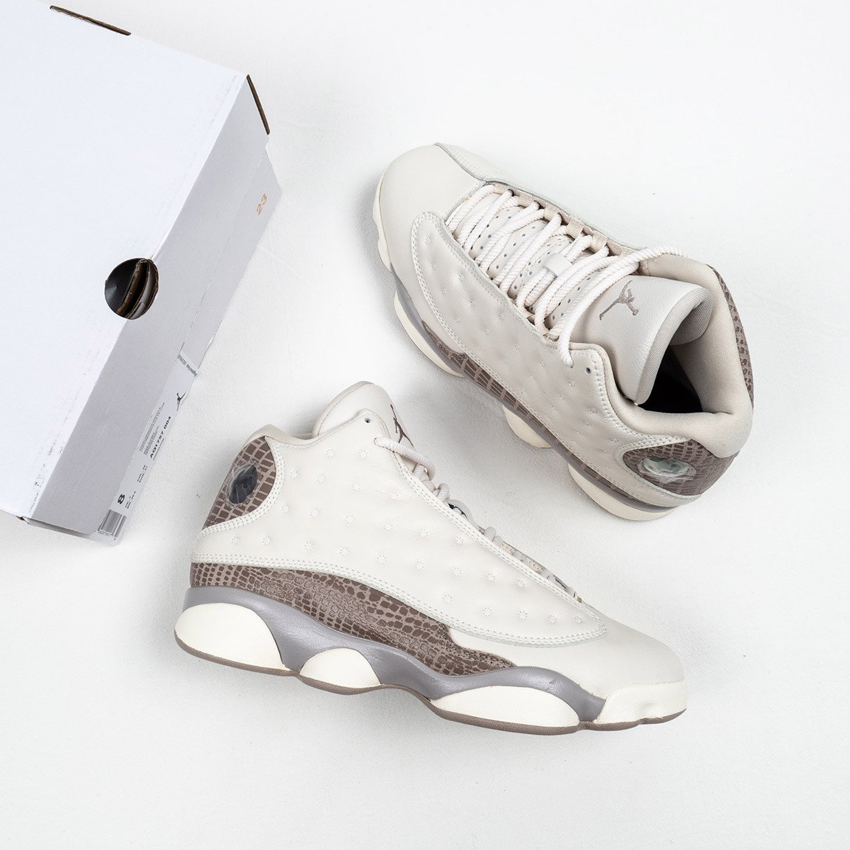 Air Jordan 13  Phantom/Moon Particle AQ1757-004