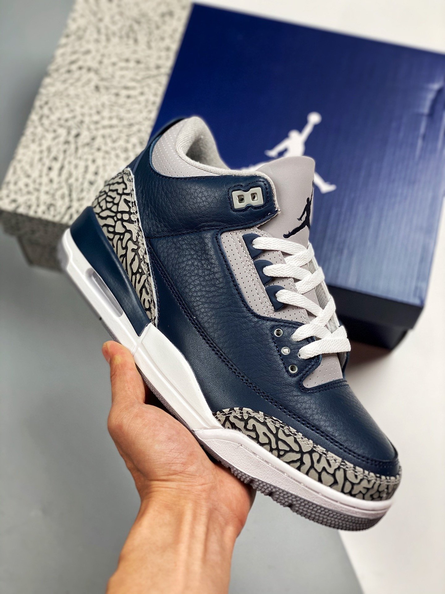 Air Jordan 3 Midnight Navy/Cement Grey-White CT8532-401