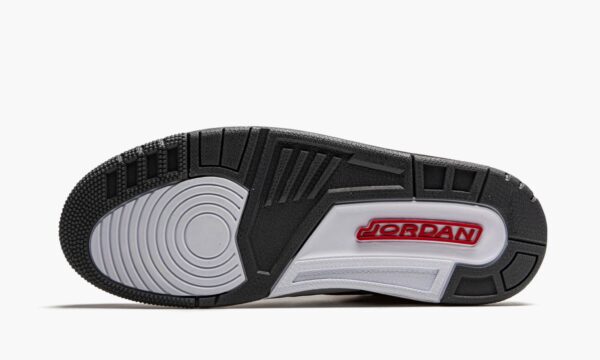 Air Jordan 3 Retro Cool Grey - Image 6