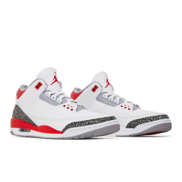 Air Jordan 3 Retro 'Fire Red' 2022 DN3707-160 - Image 8