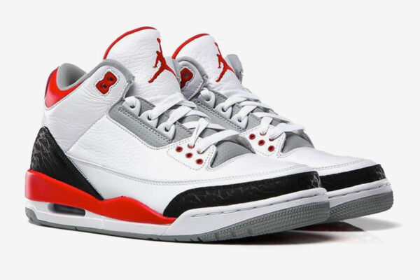 Air Jordan 3 Retro Fire Red (2022) - Image 3