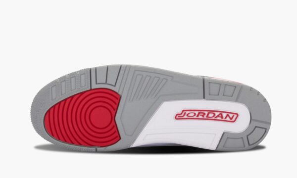 Air Jordan 3 Retro Fire Red - Image 5