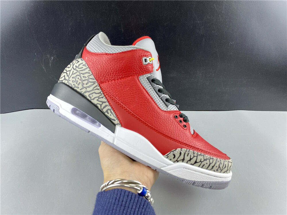 Air Jordan 3 Retro SE Unite Fire Red