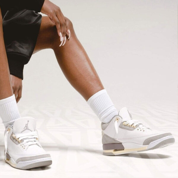 Air Jordan 3 Retro SP x A Ma ManiÃ©re Violet Ore Womens - Image 3