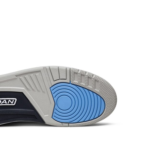 Air Jordan 3 Retro UNC CT8532-104 - Image 5