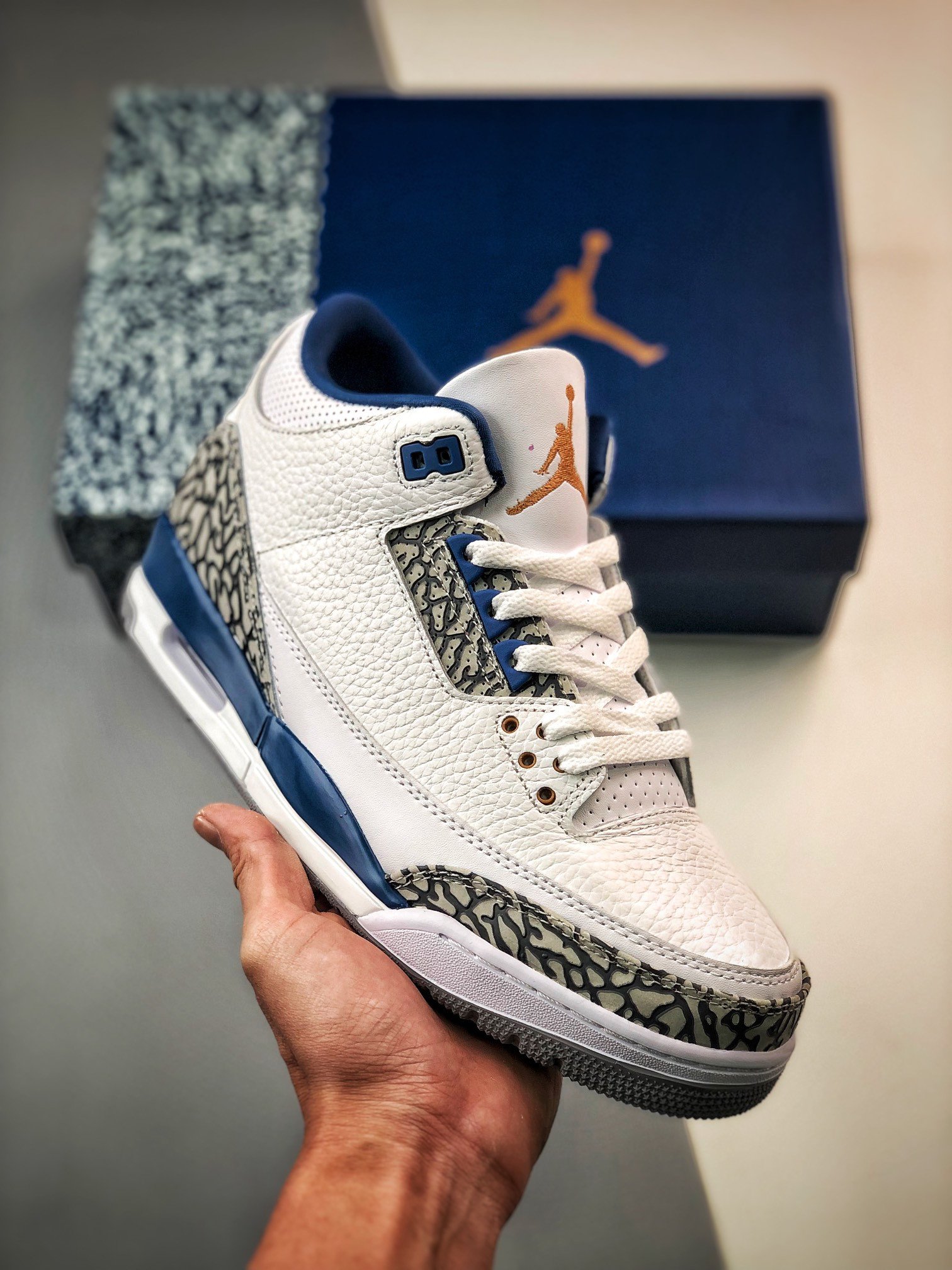 Air Jordan 3 Wizards PE White/Metallic Copper-True Blue CT8532-148