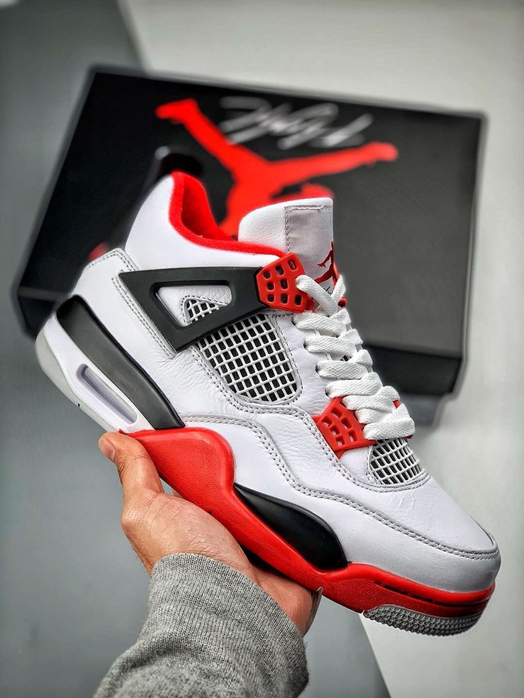Air Jordan 4 Retro Fire Red White/Varsity Red-Black 308497-110