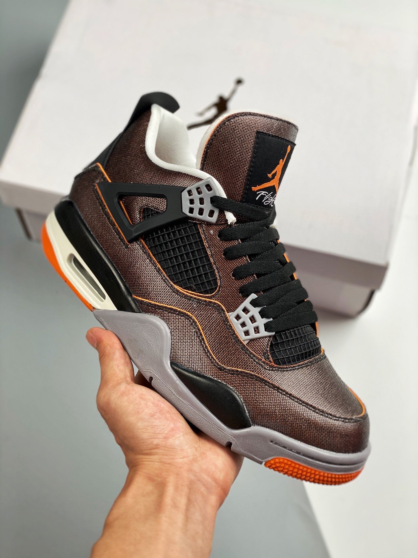Air Jordan 4 Sail/Black-Starfish-Light Smoke Grey