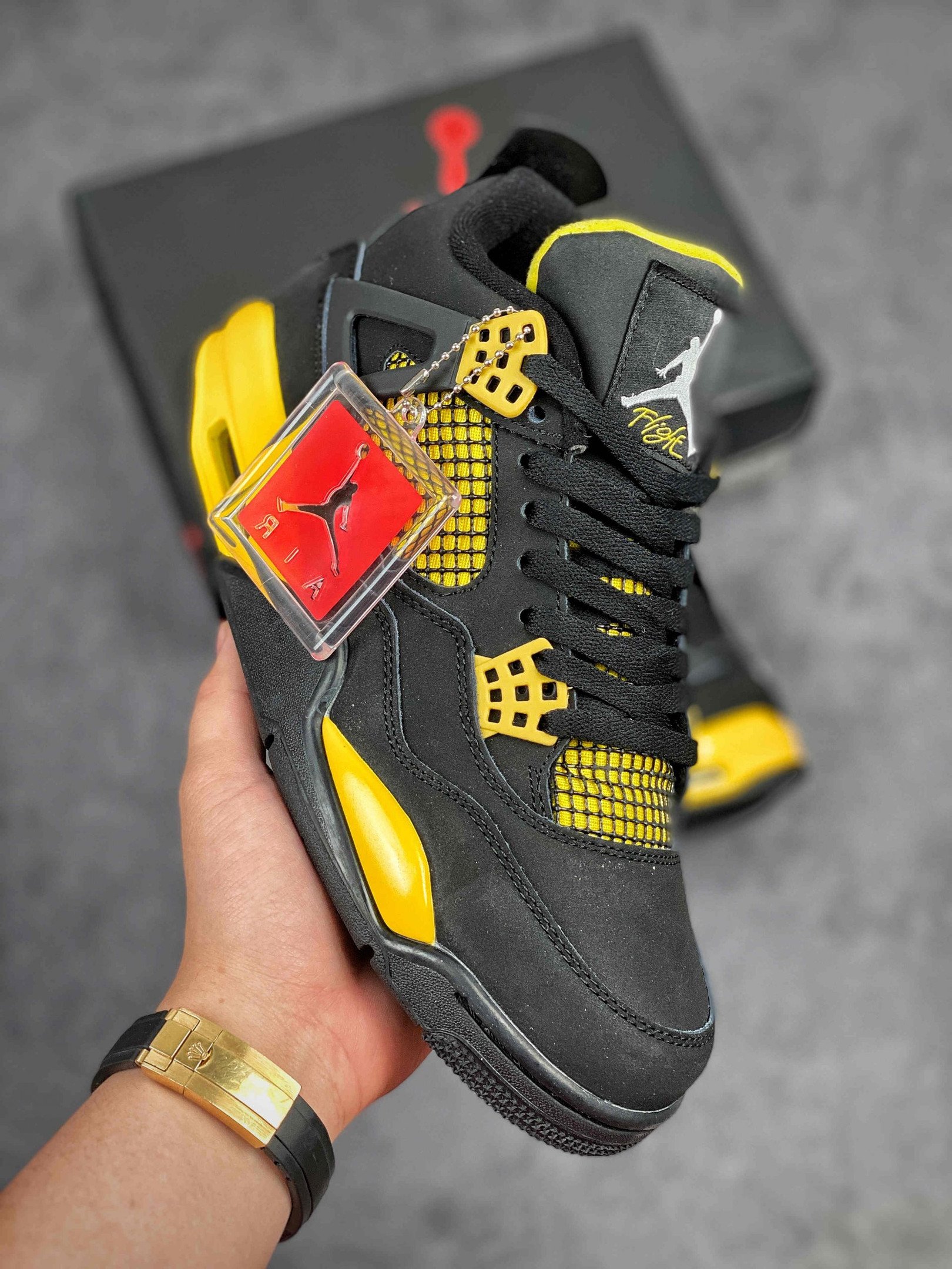 Air Jordan 4 Thunder Black/White-Tour Yellow 308497-008