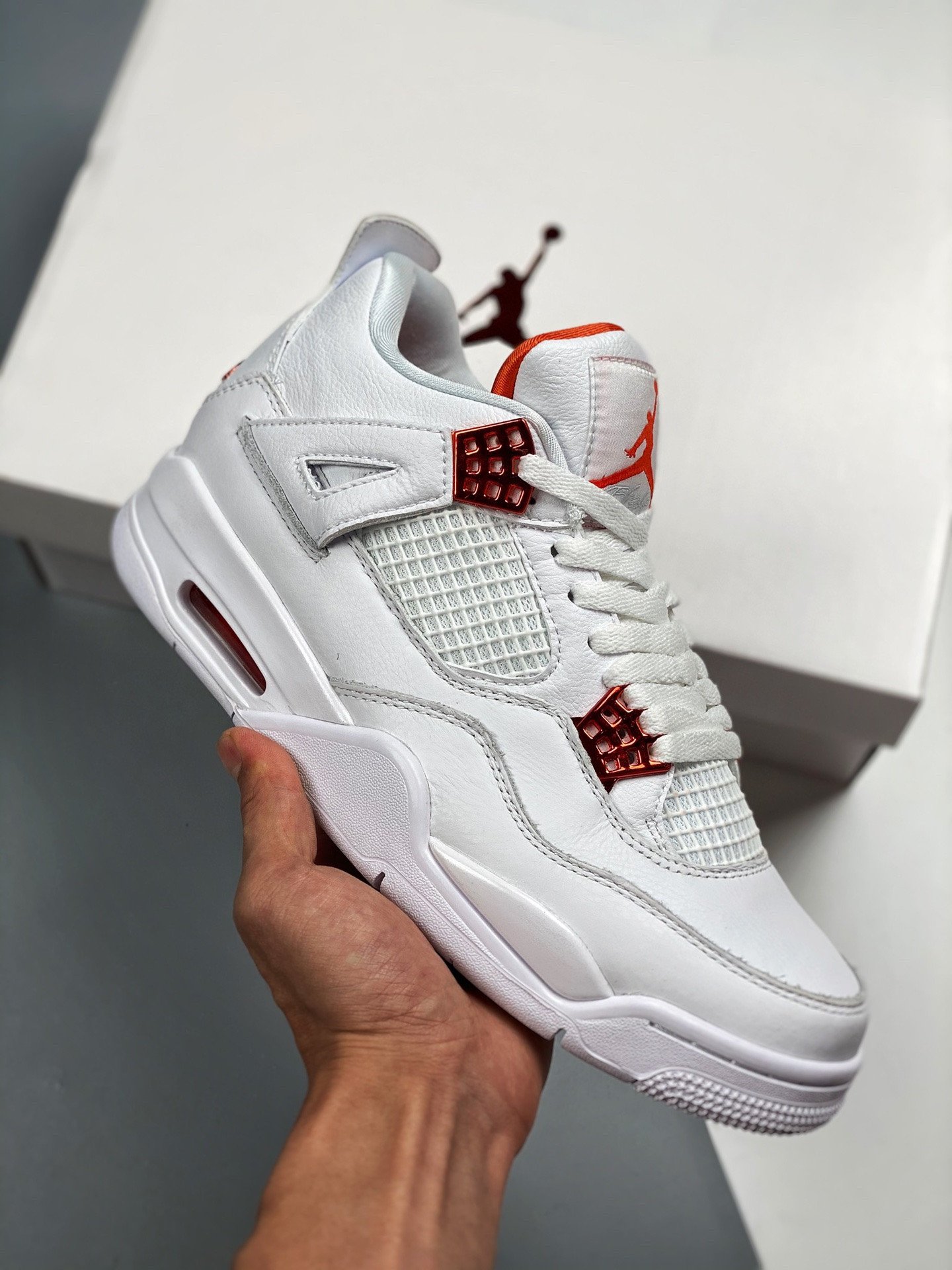 Air Jordan 4 White/Team Orange-Metallic Silver CT8527-118