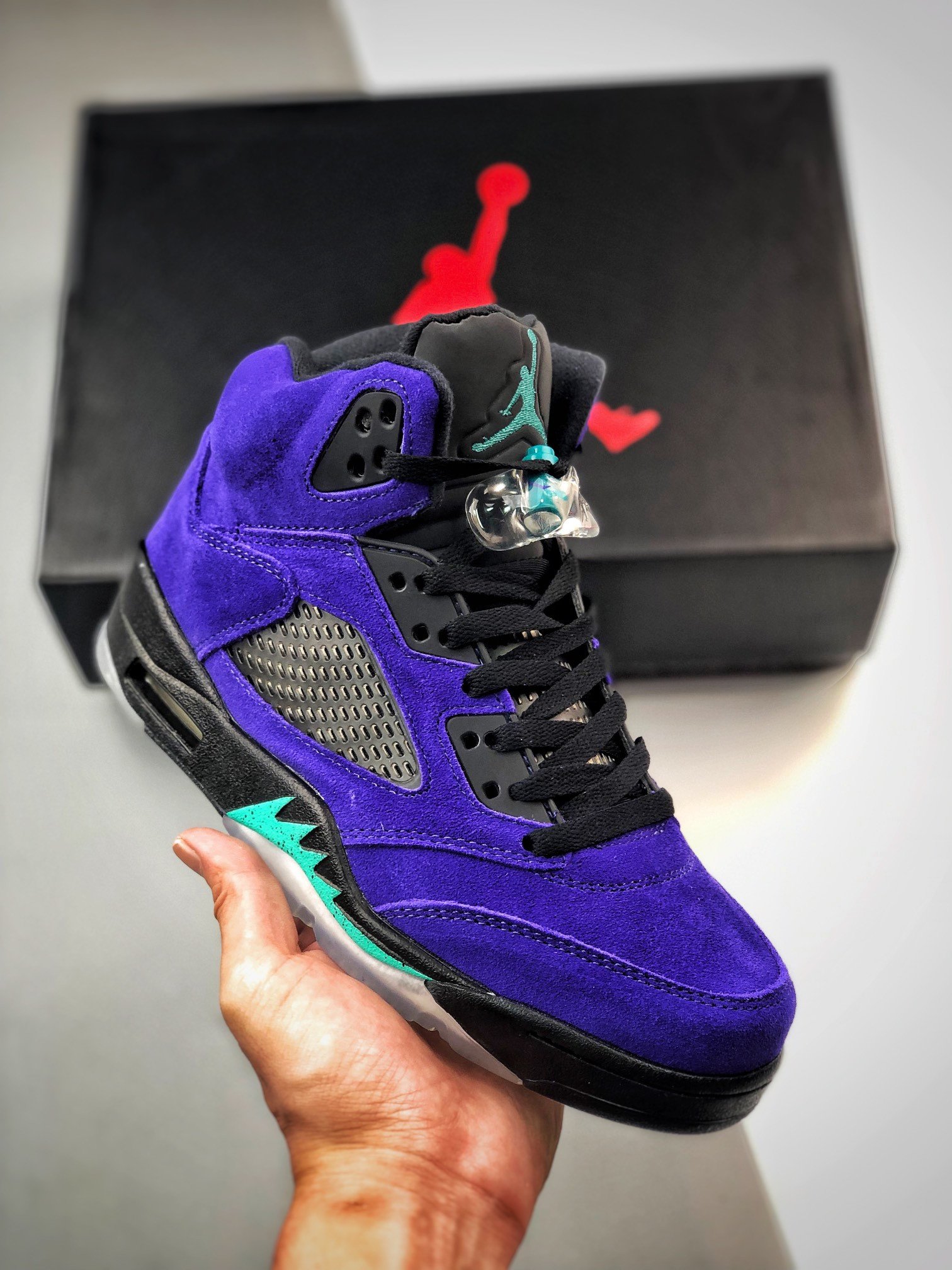 Air Jordan 5 'Alternate Grape' Grape Ice/Black-Clear-New Emerald 136027-500