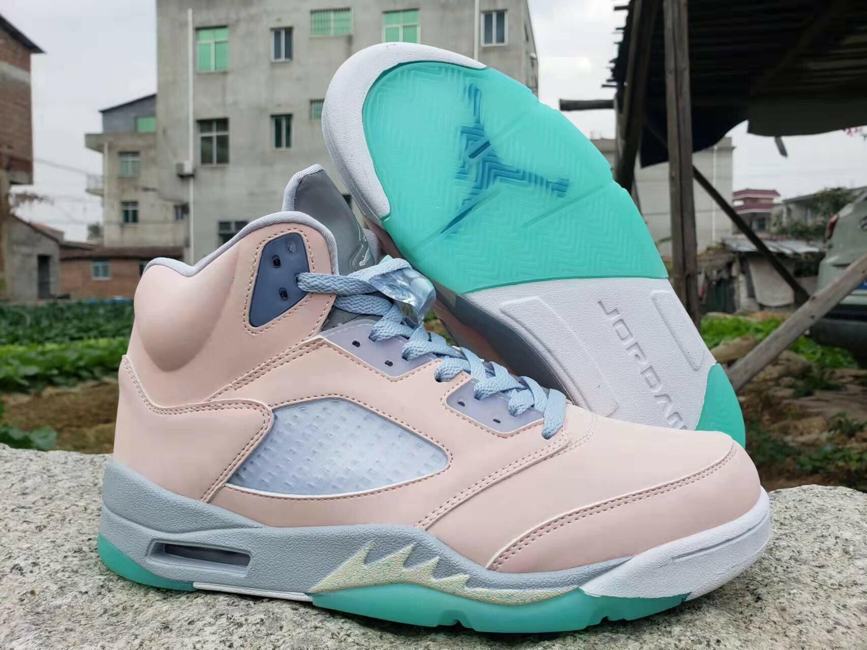 Air Jordan 5 Easter DV0562-600 Men's Size 7 - 12 US