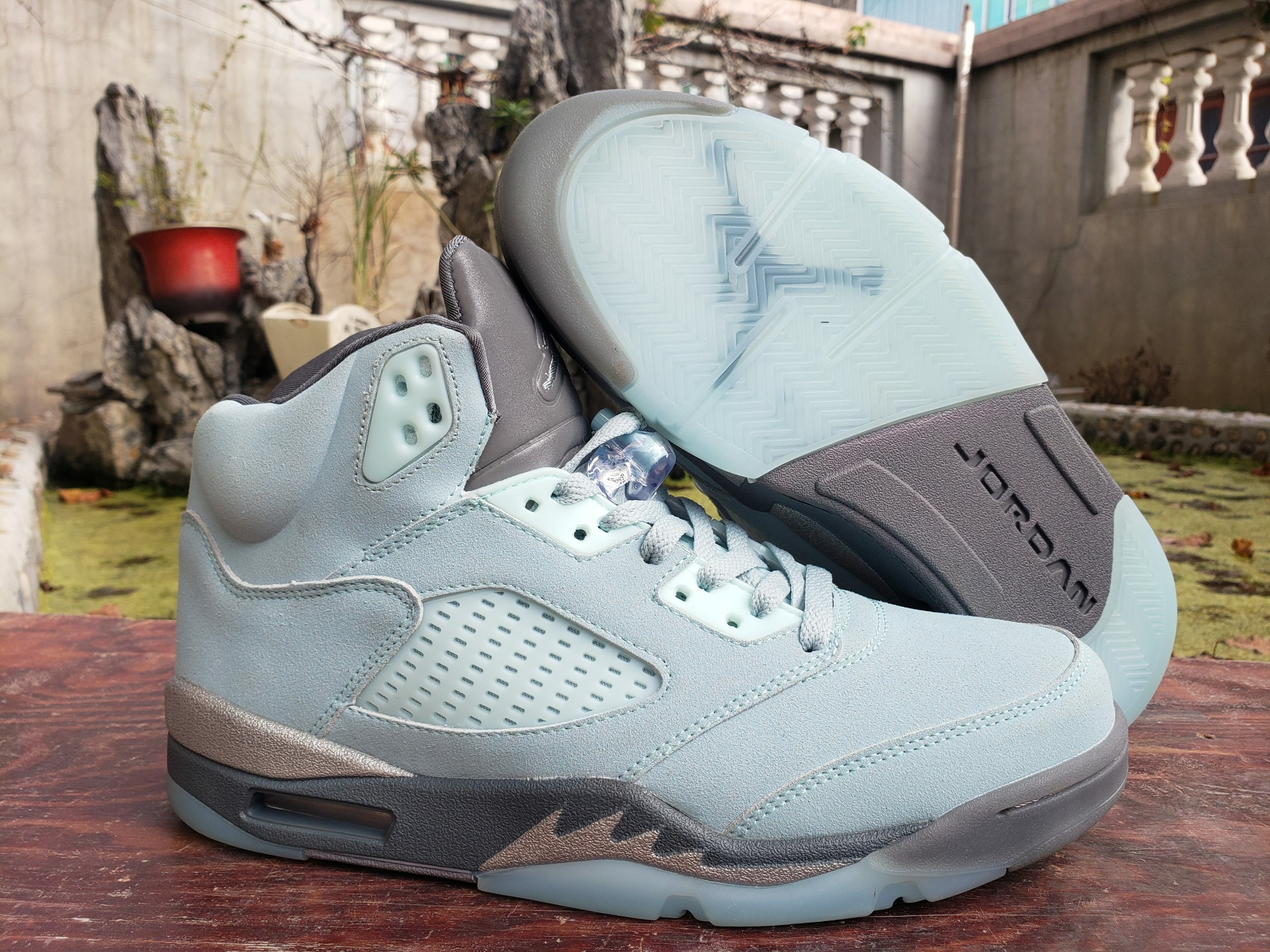 Air Jordan 5 Retro Bluebird DD9336-400 Men's Size 7 - 12 US