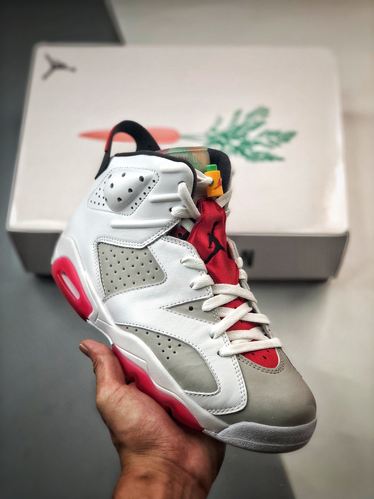Air Jordan 6 Hare Neutral Grey/White-True Red-Black CT8529-062