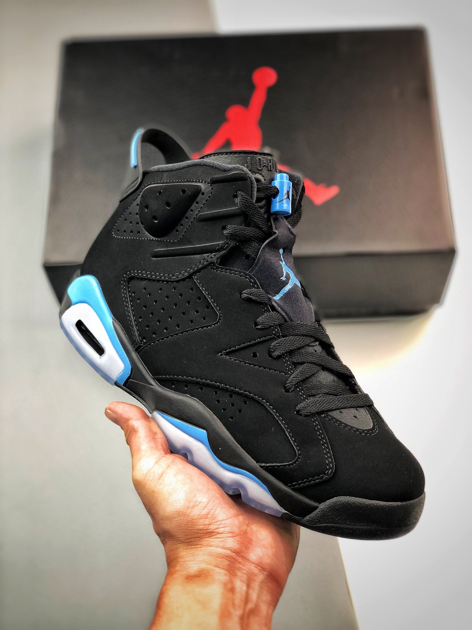 Air Jordan 6 'UNC' Black/University Blue 384664-006