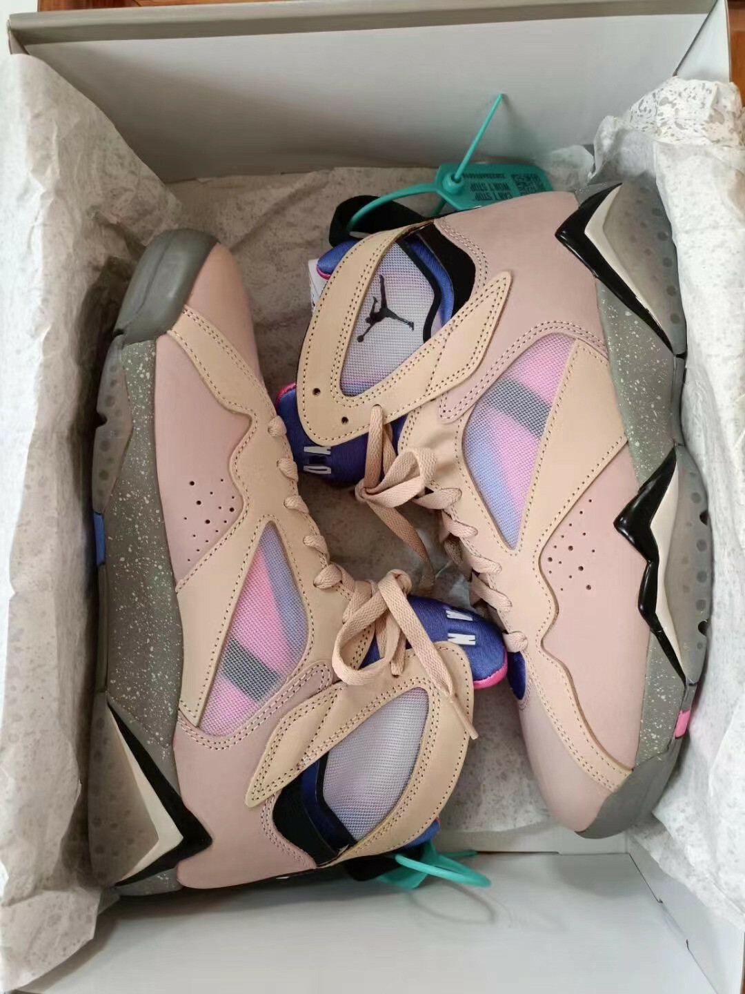 Air Jordan 7 Retro SE Sapphire Men size 7 - 12 US, Women size 5.5 - 10 US