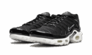AIR MAX PLUS MNS WMNS "Black / White"