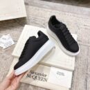 Alexander McQueen Oversized Sneaker in Black/white EU35 - EU45