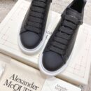 Alexander McQueen Oversized Sneaker in Black/white EU35 - EU45