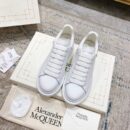 Alexander McQueen Oversized Sneaker in White EU35 - EU45