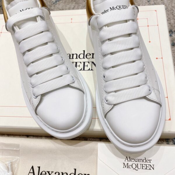 Alexander McQueen Oversized Sneaker in White/gold EU35 - EU45 - Image 2