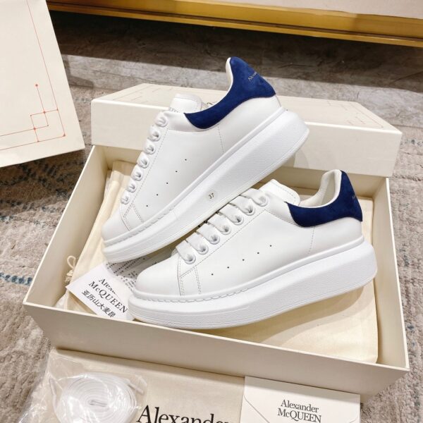 Alexander McQueen Oversized Sneaker in White/paris Blue EU35 - EU45 - Image 2