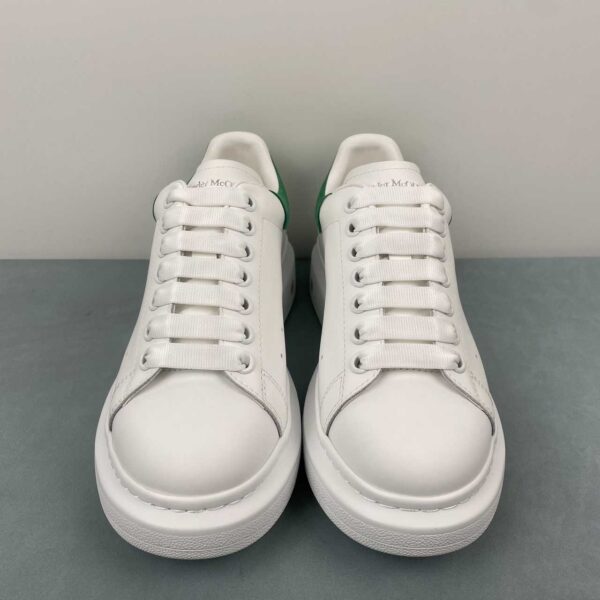 Alexander McQueen Oversized Sneaker Lake Blue - Image 5