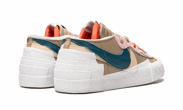 Blazer Low "Sacai - Kaws Reed" - Image 3